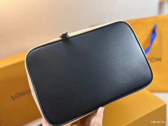 NÉONOÉ LOUIS MM VUITTON 0106